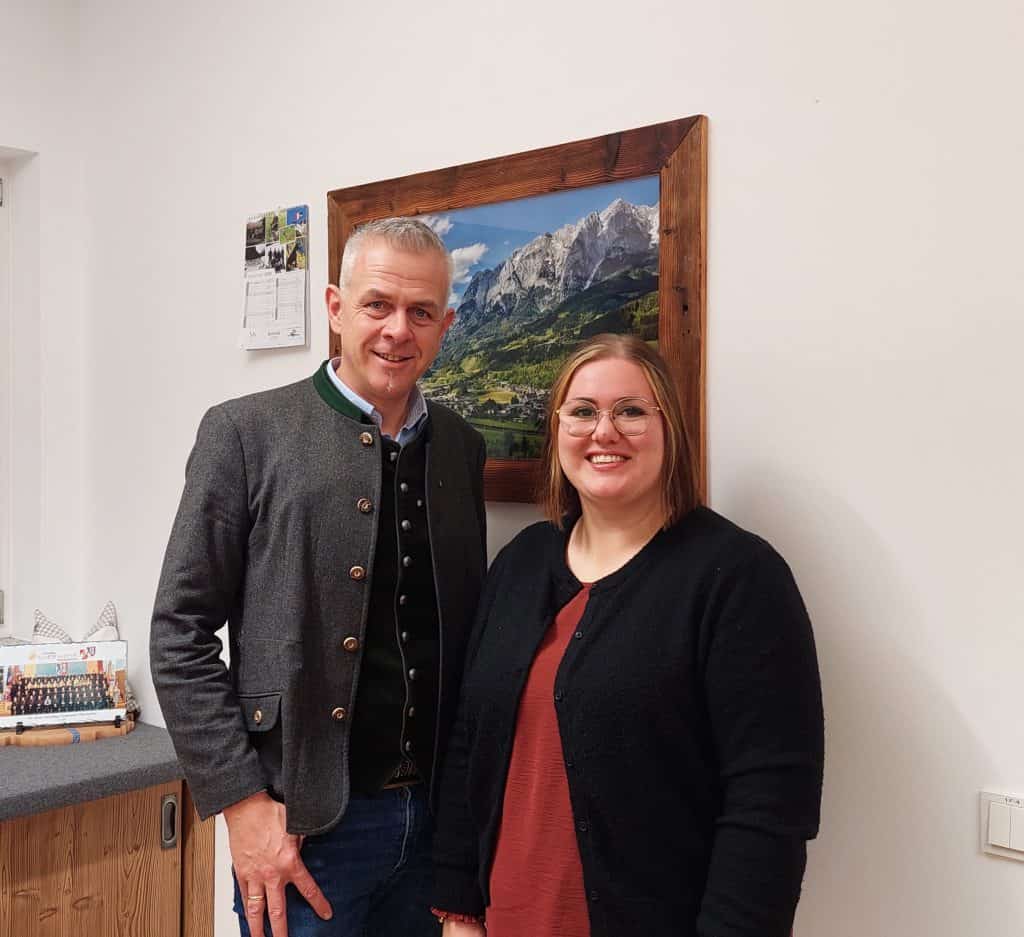 Pfarrwerfen: Bernhard Weiß tritt wieder als Bürgermeisterkandidat an - NR-Abg. Carina Reiter kandidiert auf Listen-Platz Zwei | Wir in Salzburg | Salzburger Volkspartei