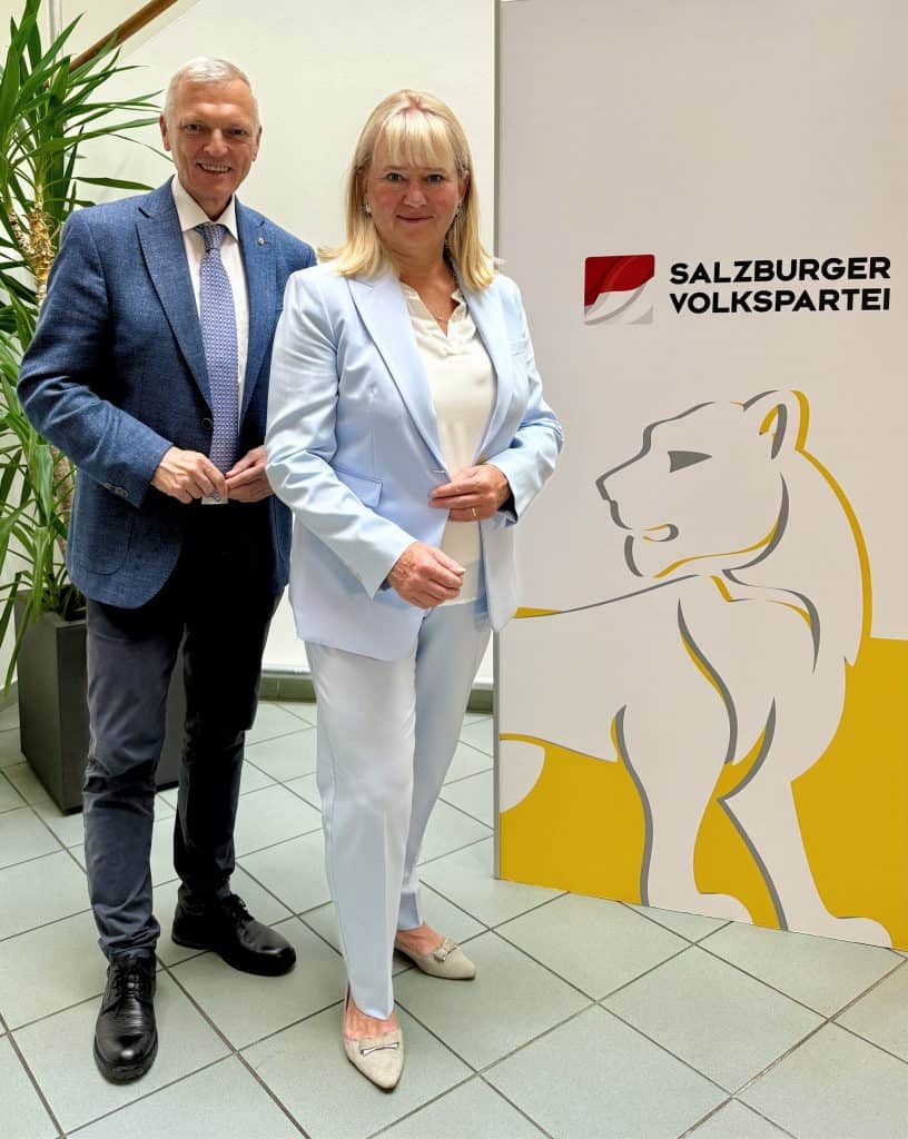 Daniela Rosenegger als Bürgermeisterkandidatin der Volkspartei Hof bei Salzburg nominiert | Wir in Salzburg | Salzburger Volkspartei
